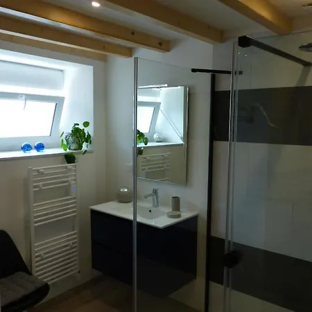 Дом отдыха Le Pommier Neuf Avec Parking Prive Clos Жуллувиль-ле-Пен