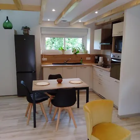 Le Pommier Maison Proche De La Avec Parking Prive Jullouville-les-Pins