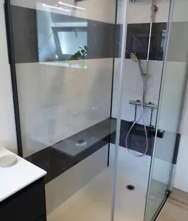 Le Pommier Neuf Avec Parking Prive Clos Дом отдыха *