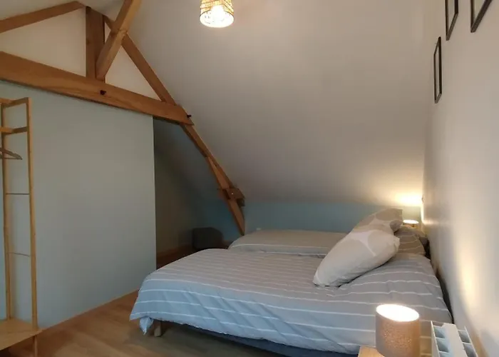 Le Pommier Neuf Avec Parking Prive Clos *